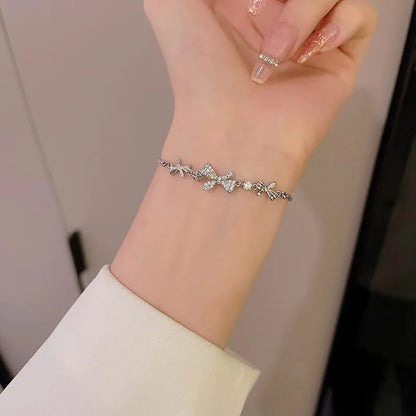 Elegant Floral Bracelet
